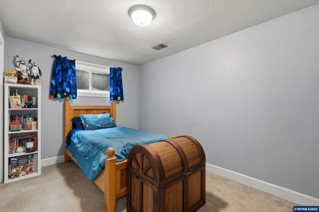 29047 Harvey Ln, Corvallis, OR 97330