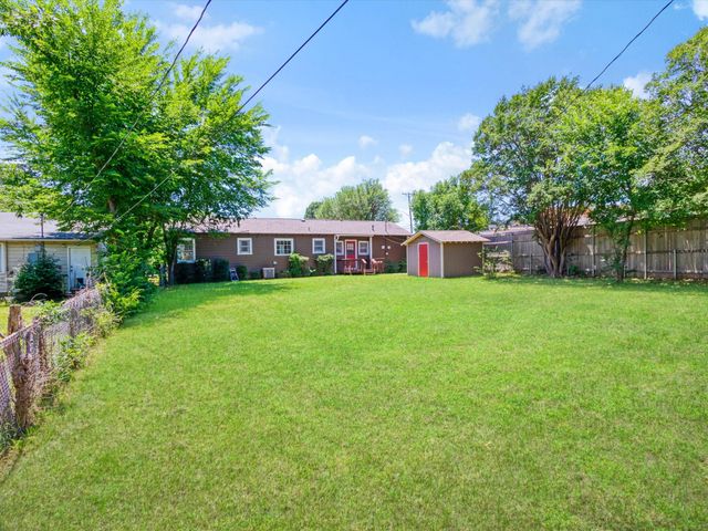 4301 Arden Place, Fort Worth, TX 76103