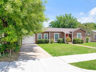 4301 Arden Place, Fort Worth, TX 76103