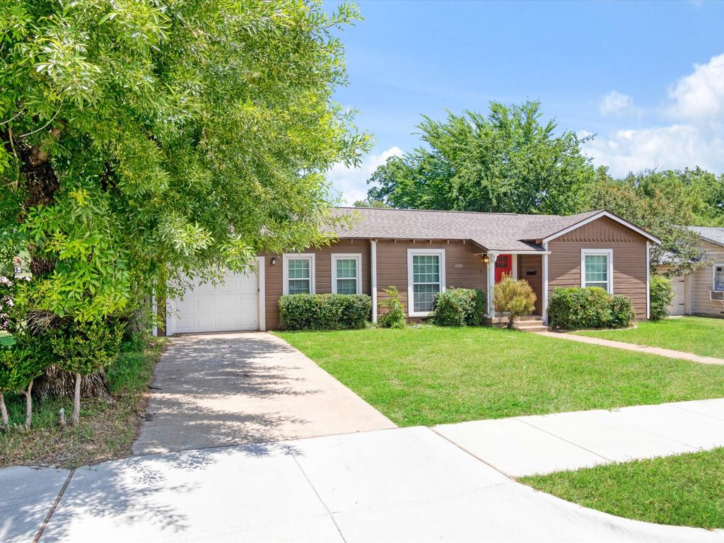 4301 Arden Place, Fort Worth, TX 76103