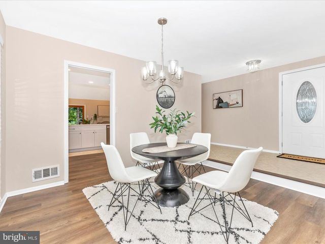 12004 CHEYENNE RD, Gaithersburg, MD 20878