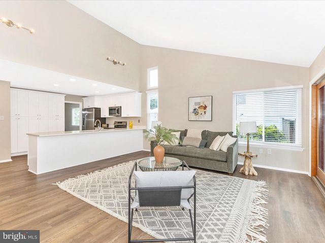 12004 CHEYENNE RD, Gaithersburg, MD 20878