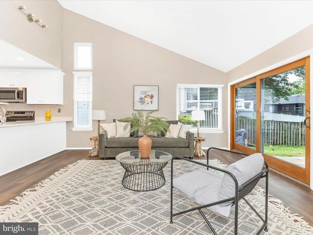 12004 CHEYENNE RD, Gaithersburg, MD 20878