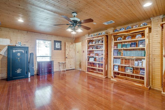 1791 N FM 730 Road, Decatur, TX 76234