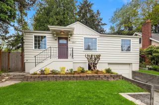 12517 22nd Avenue NE, Seattle, WA 98125