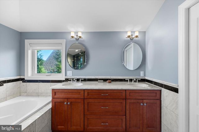 309 W 5TH ST, South Bethany, DE 19930