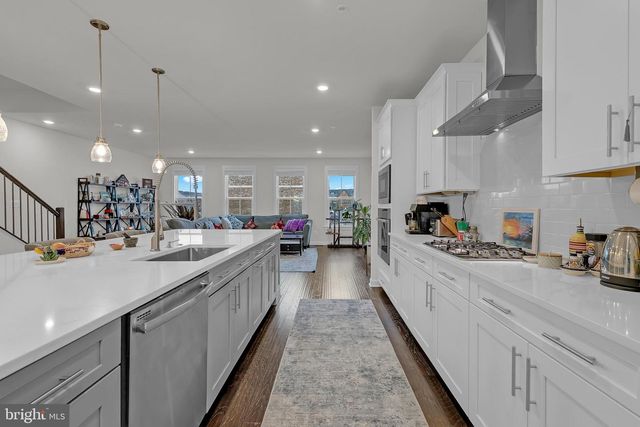 22292 FOUNDATION DR, Ashburn, VA 20148