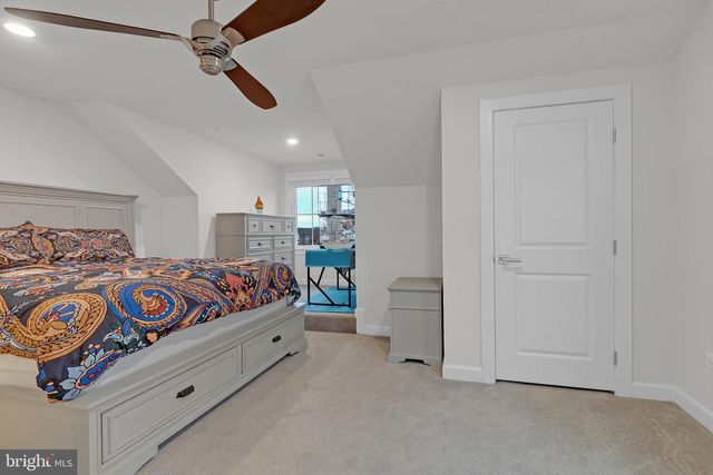 22292 FOUNDATION DR, Ashburn, VA 20148