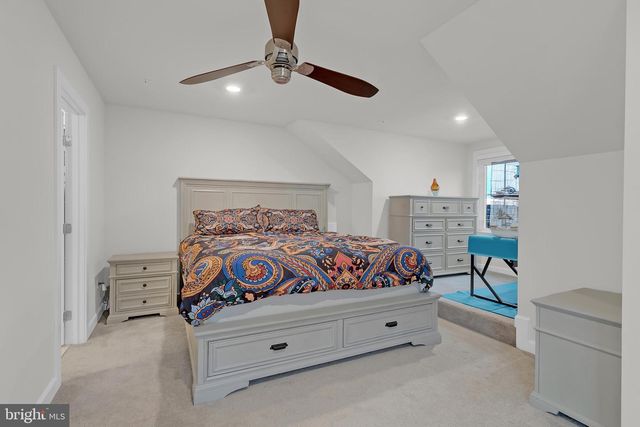 22292 FOUNDATION DR, Ashburn, VA 20148