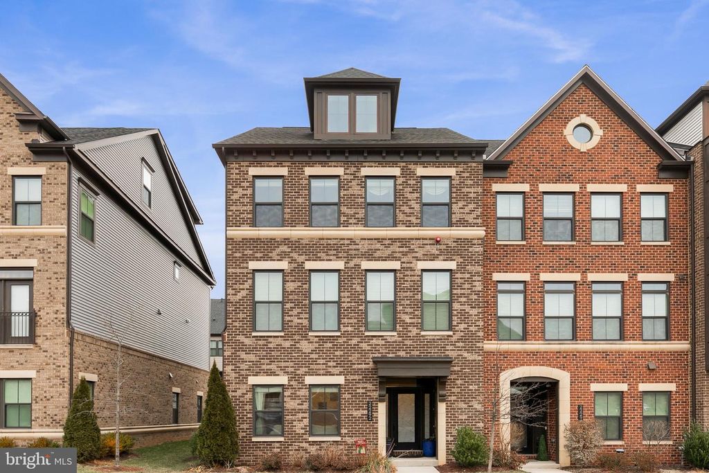 22292 FOUNDATION DR, Ashburn, VA 20148