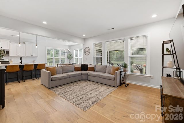 7007 Kingfisher Way, Belmont, NC 28012