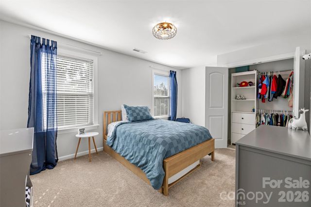 7007 Kingfisher Way, Belmont, NC 28012