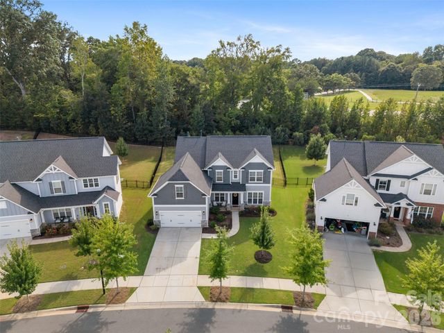 7007 Kingfisher Way, Belmont, NC 28012