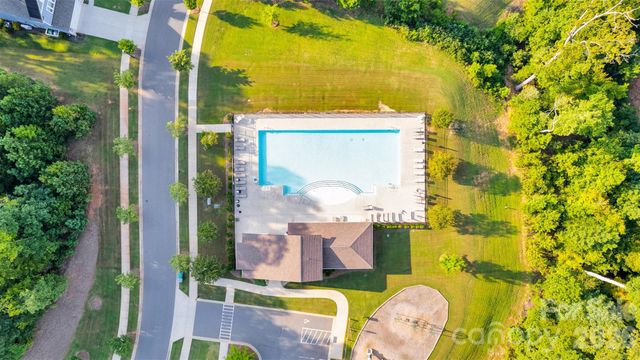 7007 Kingfisher Way, Belmont, NC 28012