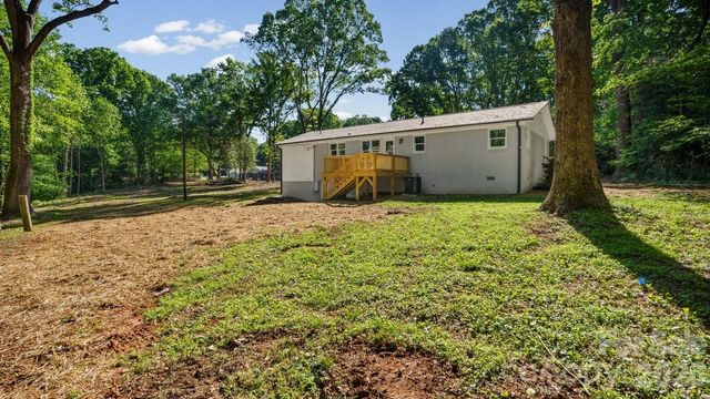 520 Summerow Road, Stanley, NC 28164