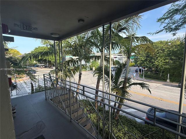 801 15th St 202, Miami Beach, FL 33139
