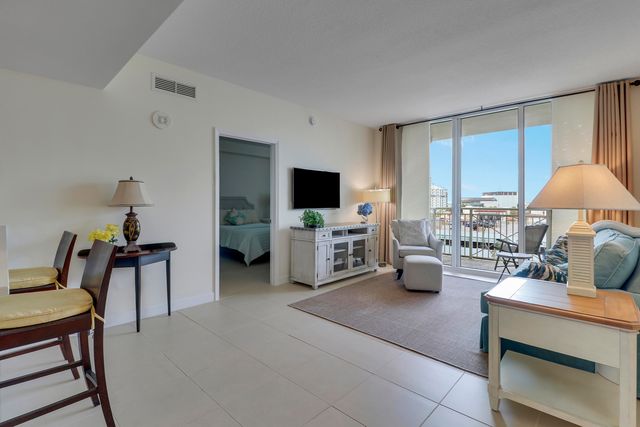 480 Hibiscus Street 821, West Palm Beach, FL 33401