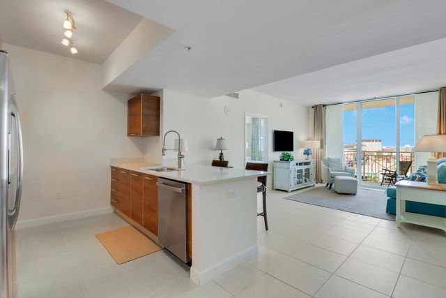 480 Hibiscus Street 821, West Palm Beach, FL 33401