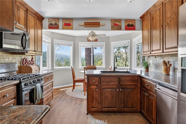 26695 Modoc, Lake Arrowhead, CA 92352