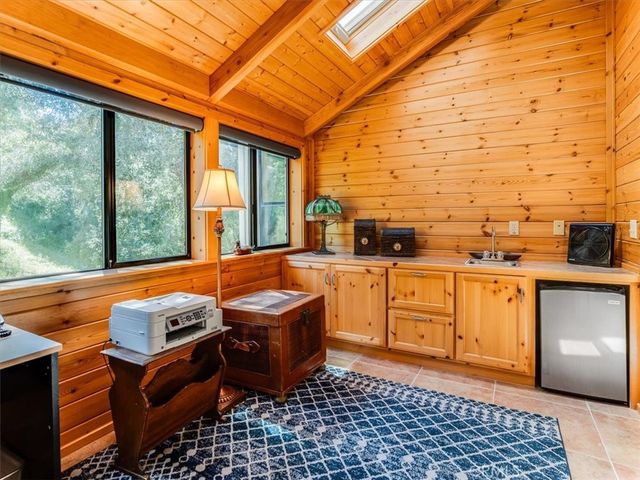 13940 Spring Meadow Lane, Atascadero, CA 93422