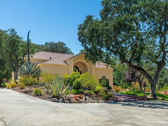 13940 Spring Meadow Lane, Atascadero, CA 93422