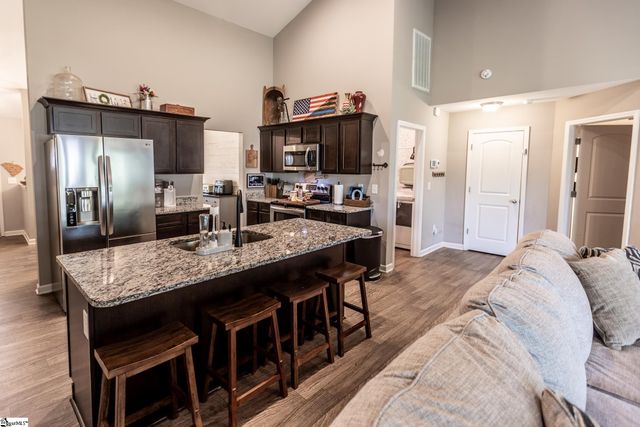 1080 Stoneham Circle, Anderson, SC 29626