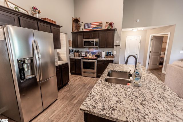 1080 Stoneham Circle, Anderson, SC 29626