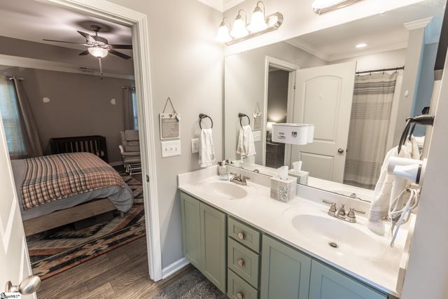 1080 Stoneham Circle, Anderson, SC 29626