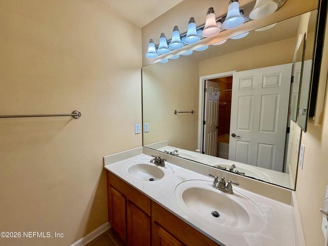 3654 HARTSFIELD FOREST Circle, Jacksonville, FL 32277