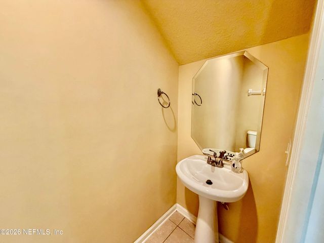 3654 HARTSFIELD FOREST Circle, Jacksonville, FL 32277