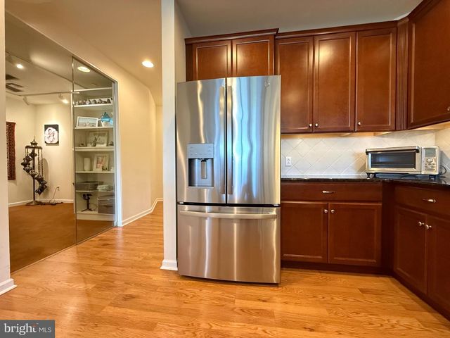 530 CARSON TER, Huntingdon Valley, PA 19006