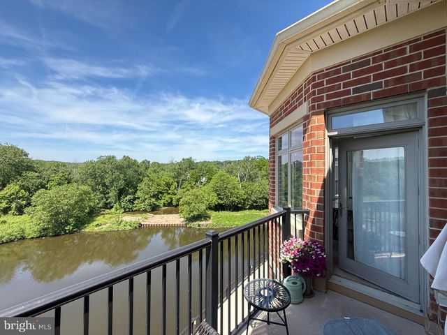 530 CARSON TER, Huntingdon Valley, PA 19006