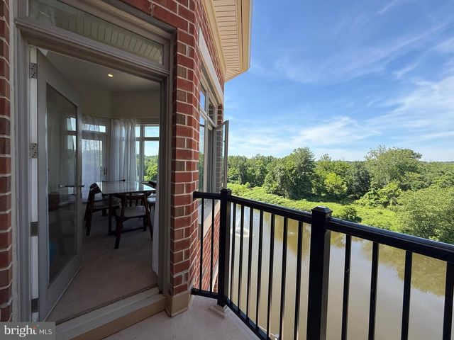 530 CARSON TER, Huntingdon Valley, PA 19006
