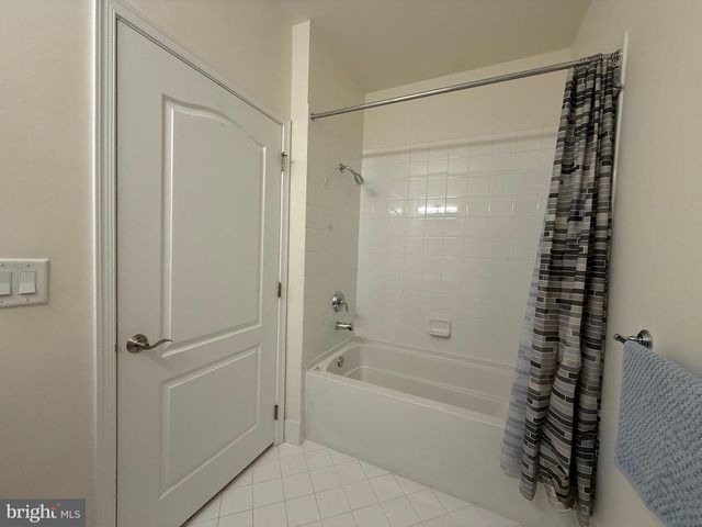 530 CARSON TER, Huntingdon Valley, PA 19006