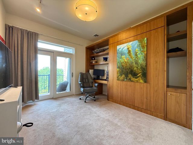 530 CARSON TER, Huntingdon Valley, PA 19006
