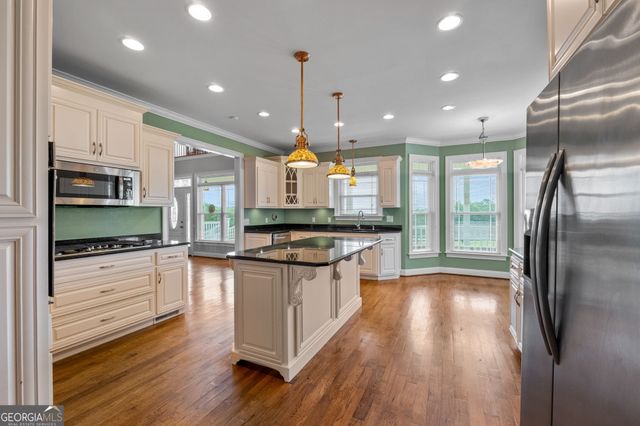 735 Firetower Road, Thomaston, GA 30286