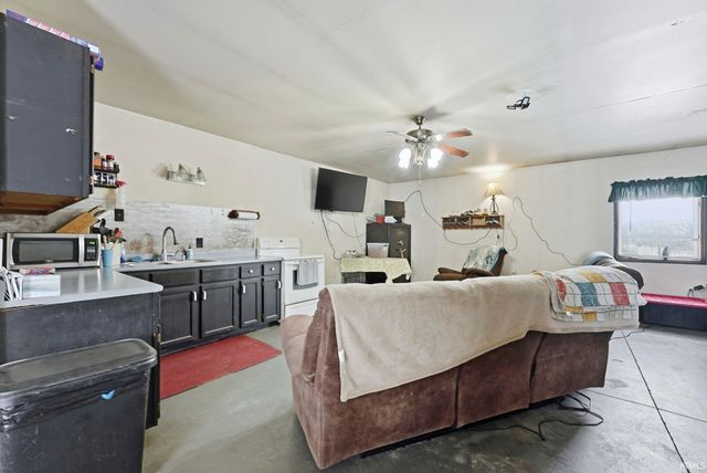 6087 County Road 11A Road, Auburn, IN 46706