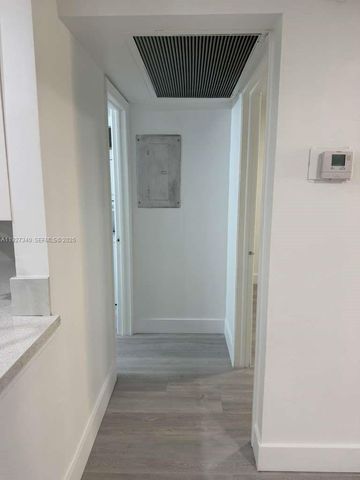 10020 Winding Lake Rd 104, Sunrise, FL 33351