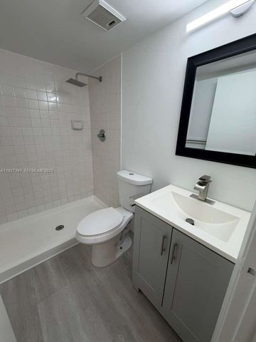 10020 Winding Lake Rd 104, Sunrise, FL 33351