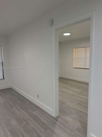 10020 Winding Lake Rd 104, Sunrise, FL 33351