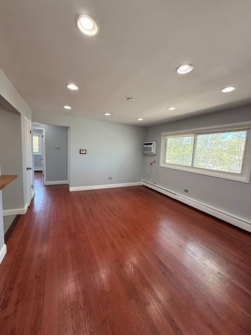 1101 Harlem Avenue S 301, Forest Park, IL 60130