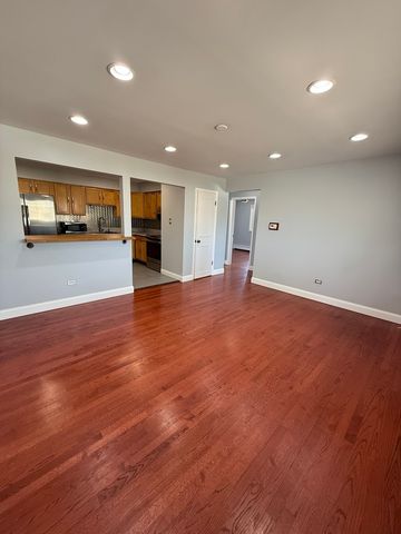 1101 Harlem Avenue S 301, Forest Park, IL 60130