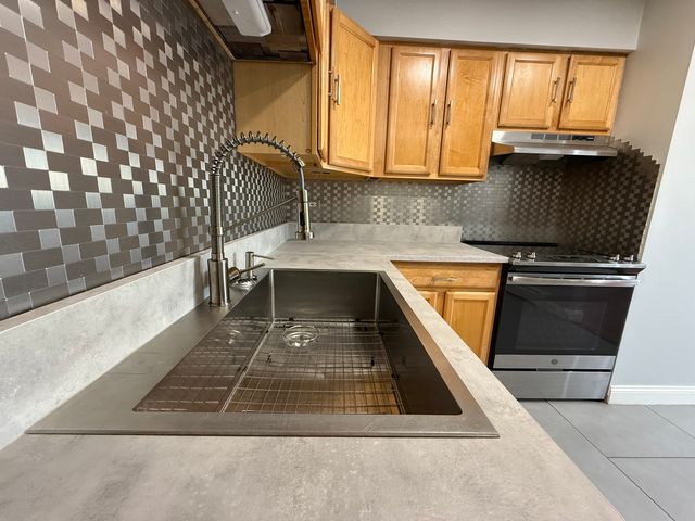 1101 Harlem Avenue S 301, Forest Park, IL 60130