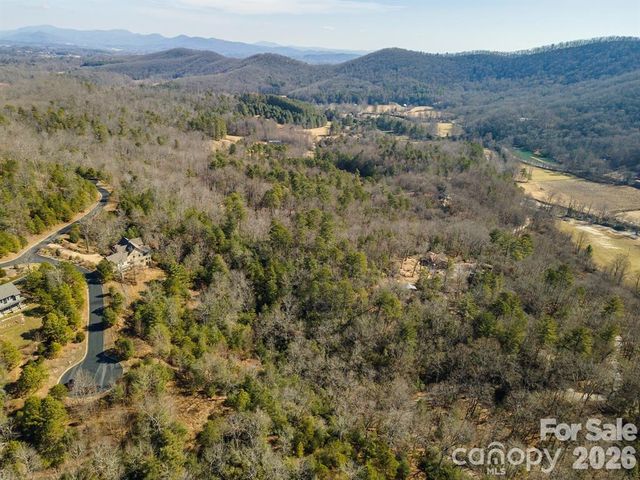 9999 Woodhen Way 138 & 139, Horse Shoe, NC 28742