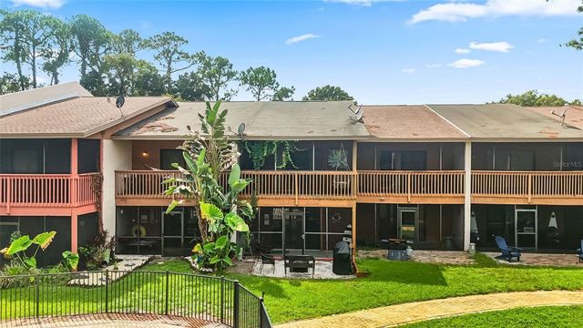 2122 TARPON LANDINGS DRIVE, Tarpon Springs, FL 34688