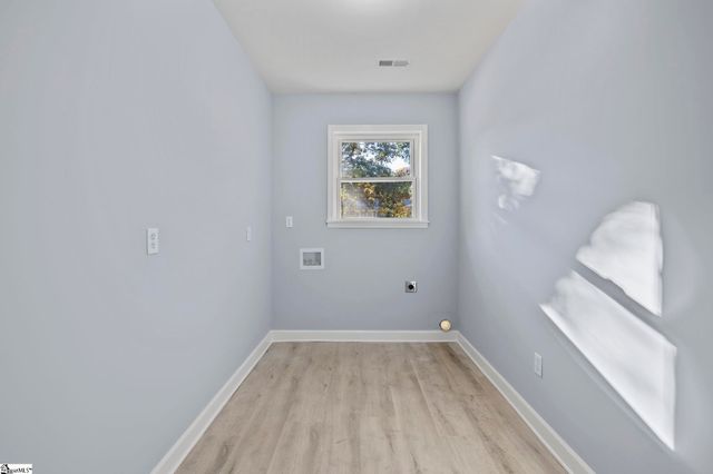 104 Sunline Place, Spartanburg, SC 29307