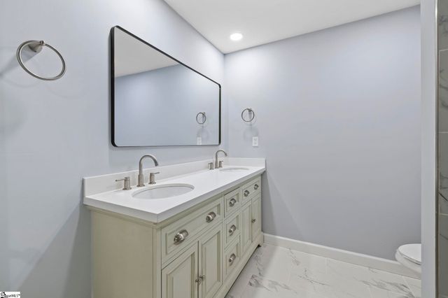 104 Sunline Place, Spartanburg, SC 29307