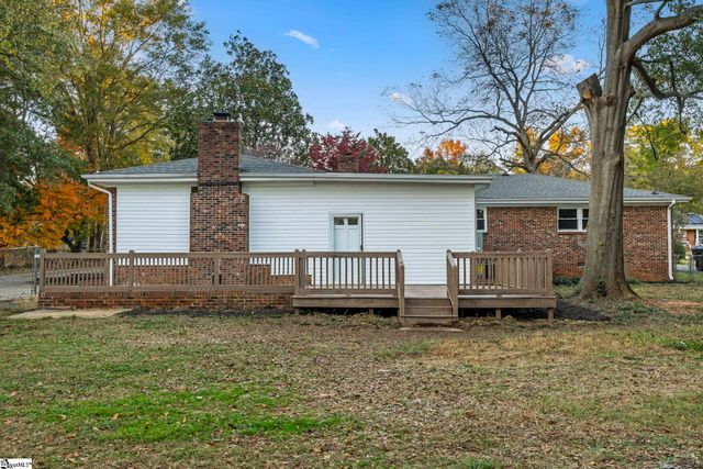 104 Sunline Place, Spartanburg, SC 29307