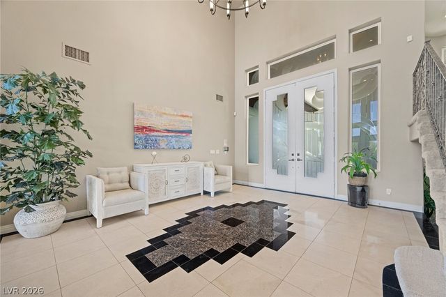 9708 Winter Palace Drive, Las Vegas, NV 89145