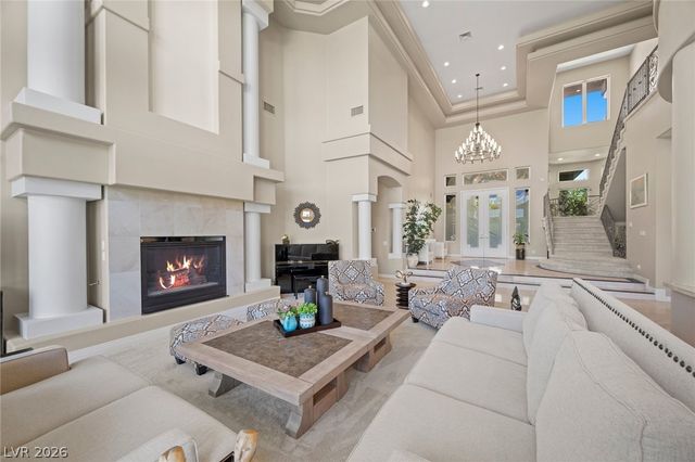 9708 Winter Palace Drive, Las Vegas, NV 89145